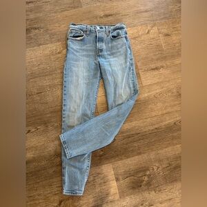 Levi’s Wedgie jeans 25